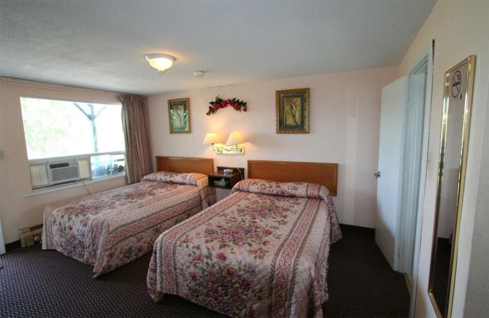 Campbellford River Inn Εξωτερικό φωτογραφία